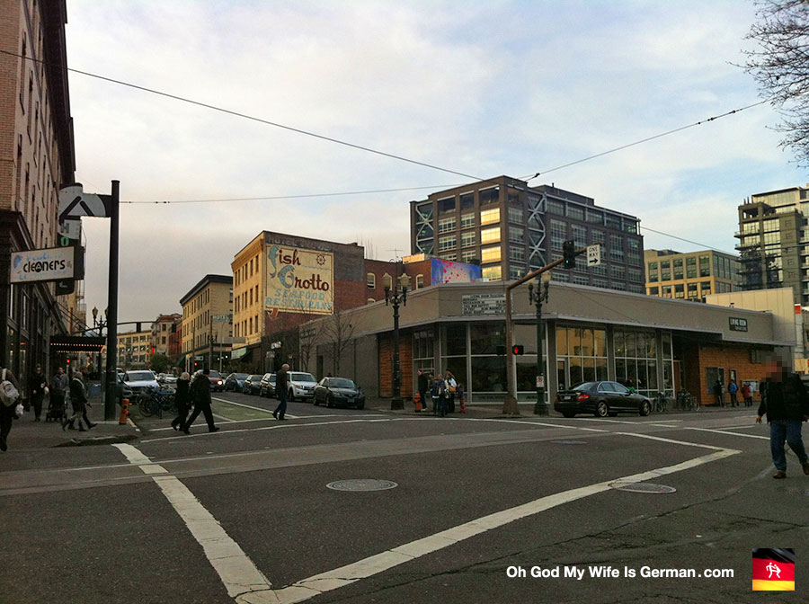 16-living-room-theaters-portland-oregon