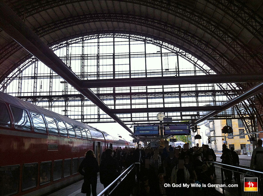 01-bremen-hauptbahnhof-germany