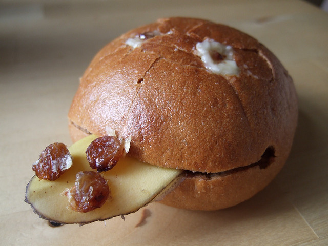 funny-german-food-Rosinen-raisins-sandwich-kyzen